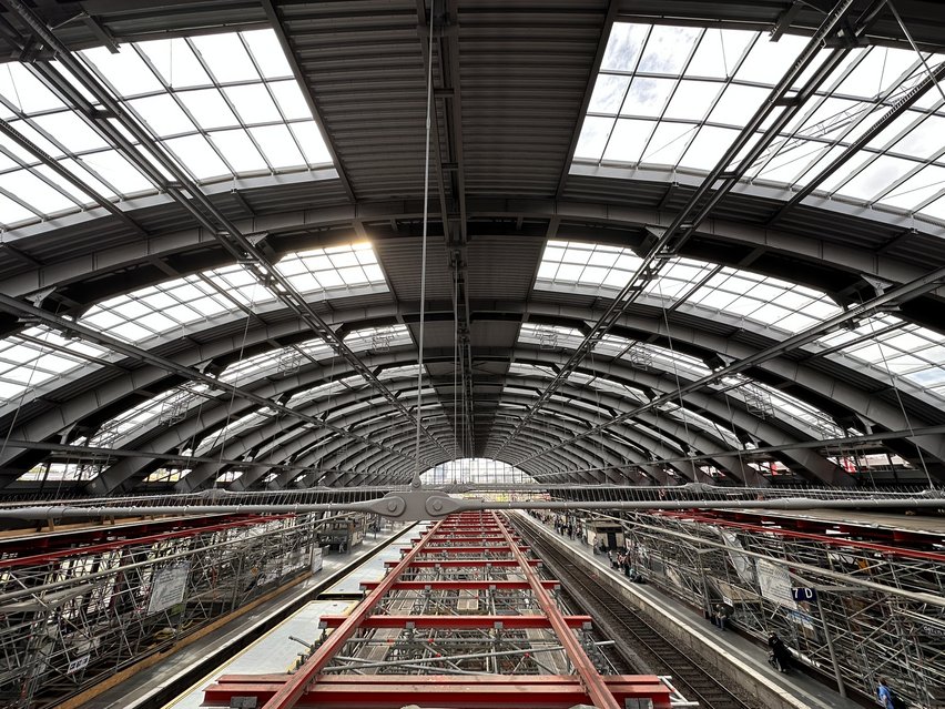 Innenansicht Gleishalle