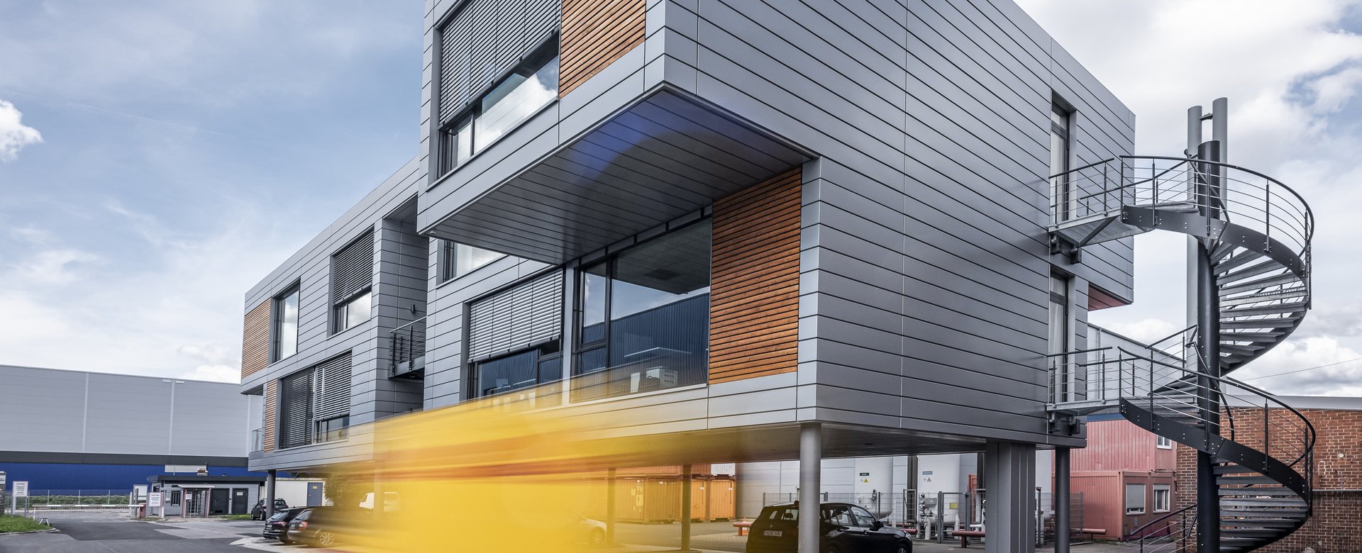 Bürogebäude "Space Cube"