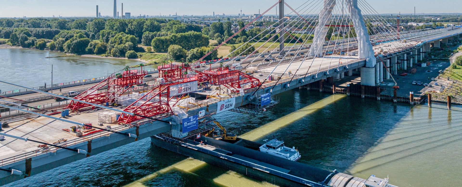 Aktiver Brückenbau der Rheinbrücke Leverkusen